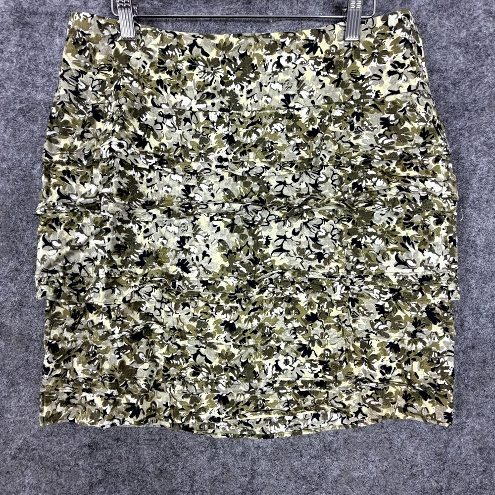 Isda & Co Mini Tiered Skirt Womens 10 Olive Green Floral Camo Look Office Chic